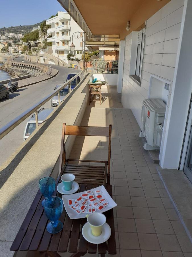 Cadorna Fronte Mare Lejlighed Alassio Eksteriør billede